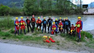 20230514 Wasserrettung Zell am See Fliesswasserretter 1